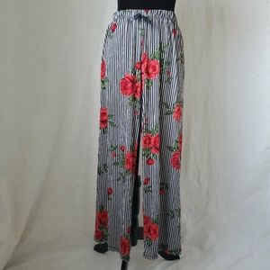 Black white striped rose drawstring lounge pants